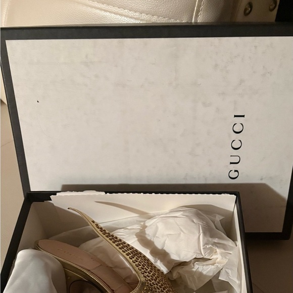 Gucci Gorgeous Gold Women's Heels 7.5 EUC - Picture 5 of 6